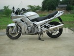     Yamaha FJR1300 2001  9